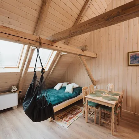 Maison d'hôtes Kamienny Zakatek W Gorach Bystrzyckich, Zieleniec Sky, Czarna Gora Resort, Spalona *