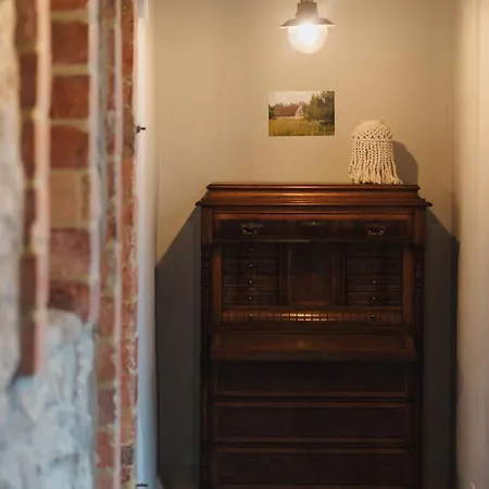 Kamienny Zakątek W Górach Bystrzyckich *