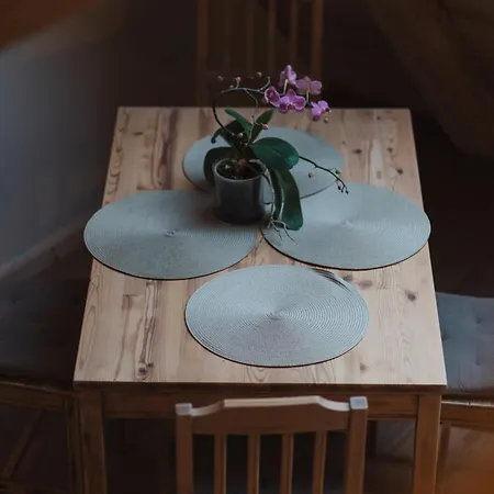 Kamienny Zakątek W Górach Bystrzyckich Casa de hóspedes *