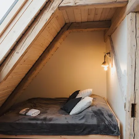 Kamienny Zakatek W Gorach Bystrzyckich, Zieleniec Sky, Czarna Gora Resort, Spalona