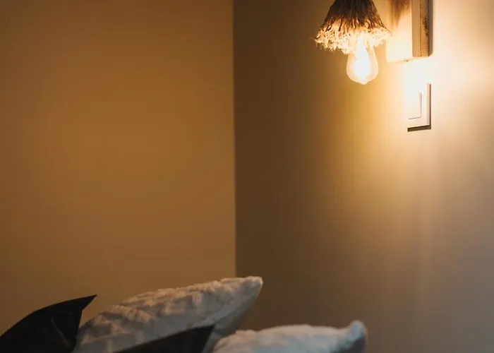 Kamienny Zakatek W Gorach Bystrzyckich, Zieleniec Sky, Czarna Gora Resort, Spalona *