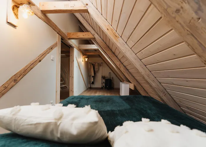 Kamienny Zakatek W Gorach Bystrzyckich, Zieleniec Sky, Czarna Gora Resort, Spalona